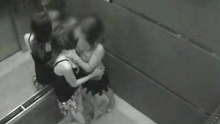 Mui xe da Đen móng sex jav không che chân