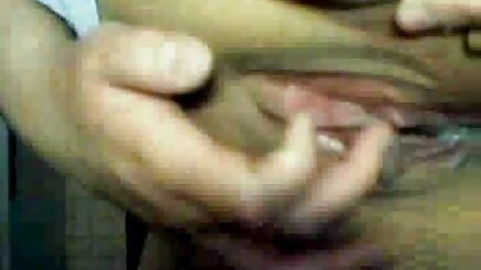 Âm hộ của phim sex jav hd không che cô cần một số hành động